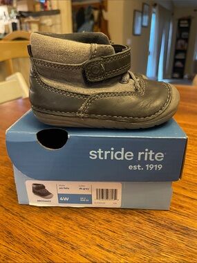 Stride Rite Dark Gray/Tan Toddler Leather Ankle Boot